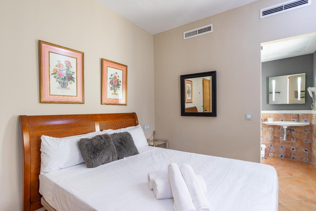 Hotel Albaicin Coín Екстериор снимка