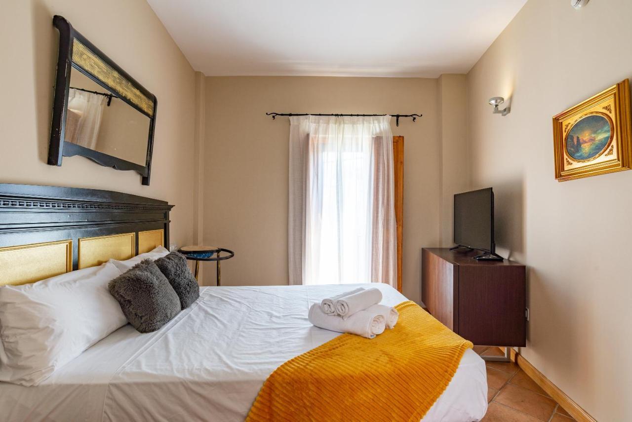 Hotel Albaicin Coín Екстериор снимка